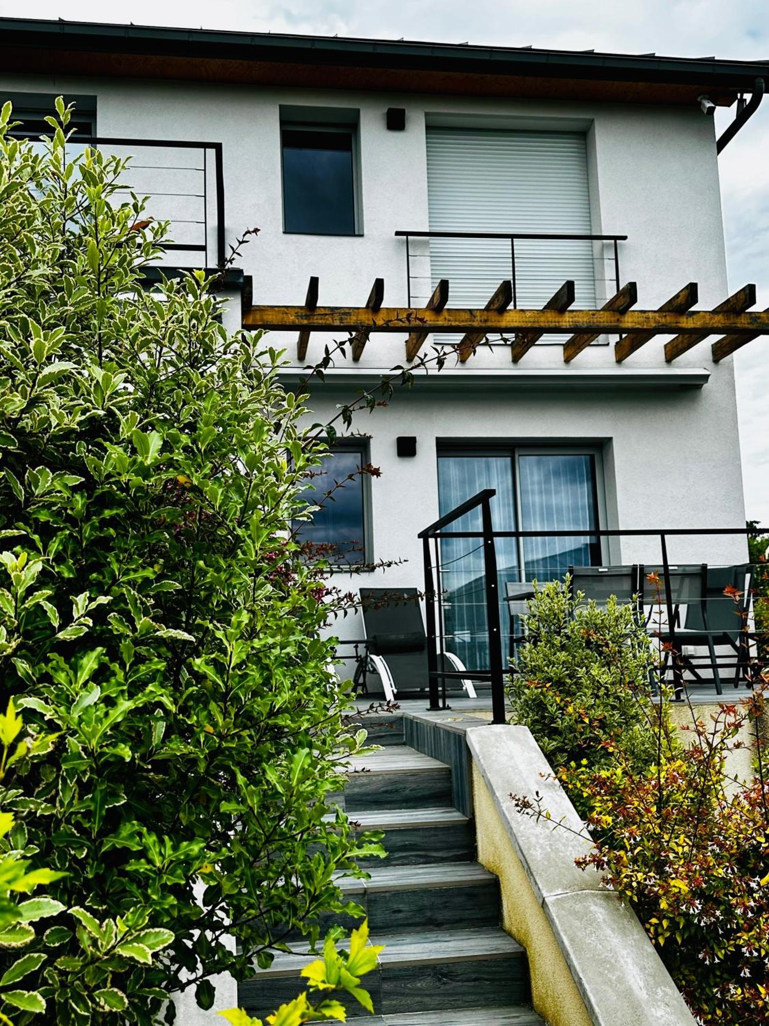 La Villa Perchee Calme, Sauna, Parking Prive Saint-Prix  Ngoại thất bức ảnh